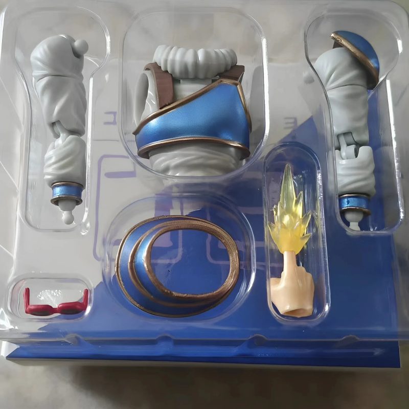 Dragon Ball Yardrat Goku Suit Accessory - Image 6